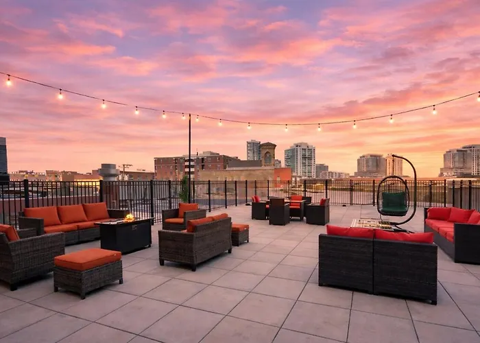 Downtown 2br Getaway South Loop Comfort Near Mccormick Place, Soldier Field And Grant Park *