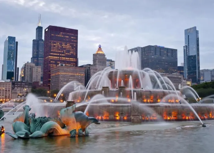 Downtown 2br Getaway South Loop Comfort Near Mccormick Place, Soldier Field And Grant Park * Chicago